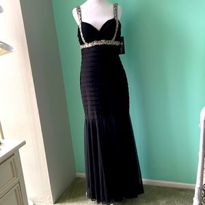 Betsy Adam size 10 with rags